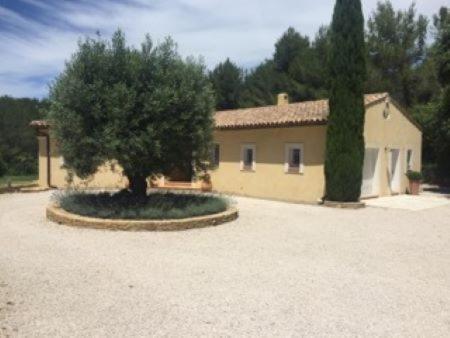 Вілла Maison Privee Au Calme Dans Mas Provencal Санарі-сюр-Мер Екстер'єр фото